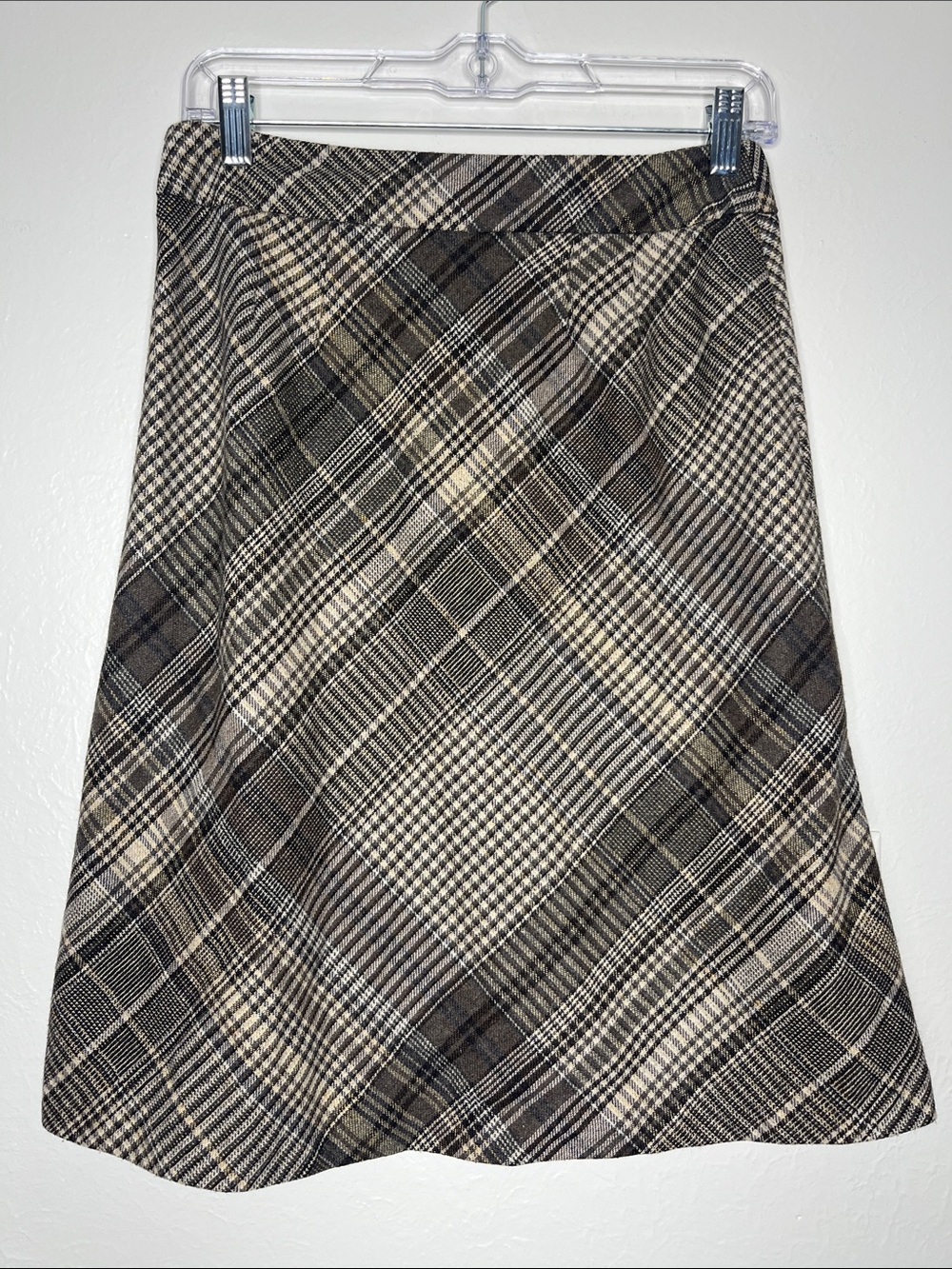 Brown Plaid Knee Length A-Line Skirt Loft 2P Academia Preppy Schoolgirl Office